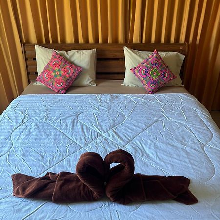 Tonmai Suites Ko Lanta Dış mekan fotoğraf