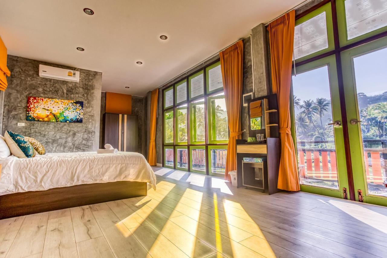 Tonmai Suites Ko Lanta Dış mekan fotoğraf